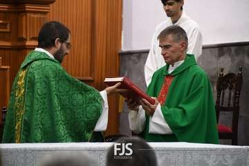Lomo Magullo le da la bienvenida a su nuevo párroco/Francisco Javier Santana.